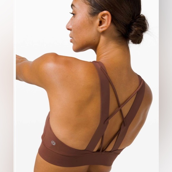 Lululemon Strong at Heart Bra - Size 4 - Picture 2 of 14